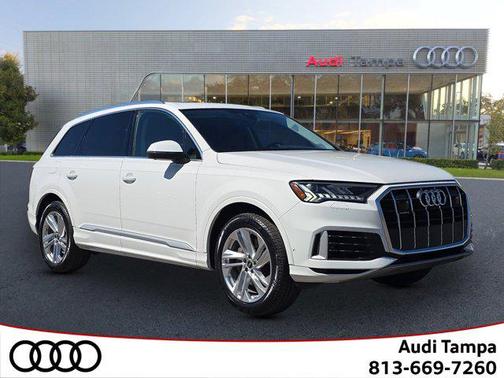 2024 Audi Q7 55 Premium Plus