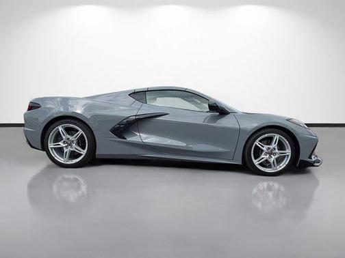 2025 Chevrolet Corvette Stingray w/2LT