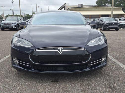 2015 Tesla Model S 85D