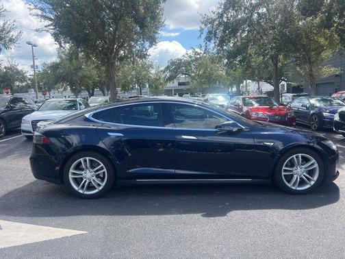 2015 Tesla Model S 85D