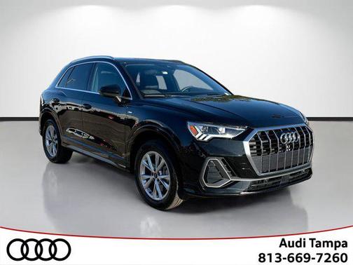 2025 Audi Q3 Premium 45 TFSI S line quattro Tiptronic