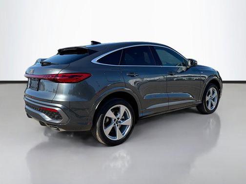 2025 Audi Q5 Premium Plus TFSI quattro S tronic