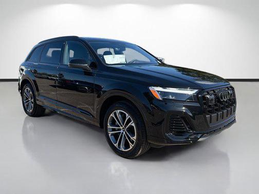 2026 Audi Q7 45 Premium