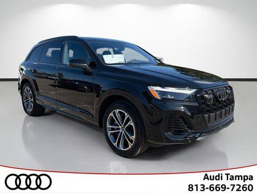 2026 Audi Q7 45 Premium