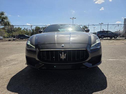 2022 Maserati Quattroporte Modena