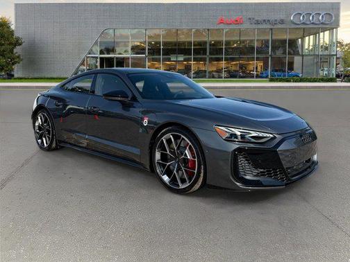 2026 Audi RS e-tron GT quattro