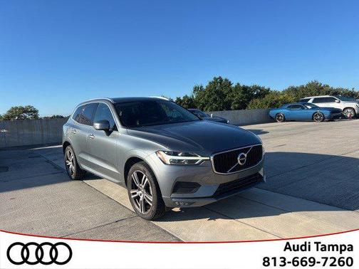 2021 Volvo XC60 T5 Momentum