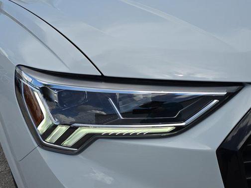 2025 Audi Q3 45 S line Premium Plus