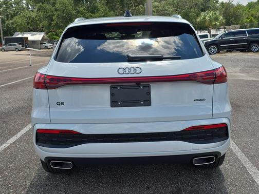 2025 Audi Q5 Premium Plus