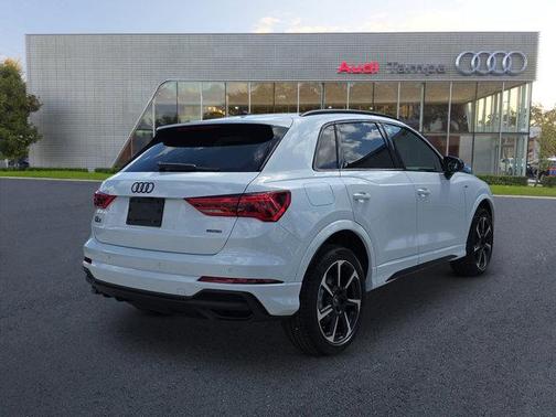 2025 Audi Q3 45 S line Premium Plus