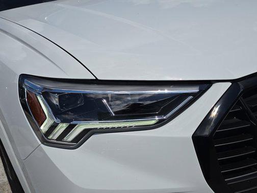 2025 Audi Q3 45 S line Premium Plus