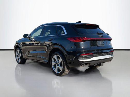 2025 Audi Q5 Premium Plus TFSI quattro S tronic