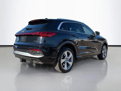 2025 Audi Q5 Premium Plus TFSI quattro S tronic