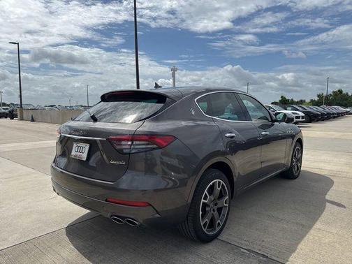 2023 Maserati Levante GT