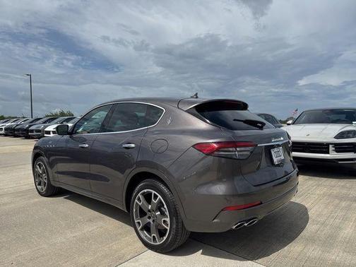 2023 Maserati Levante GT