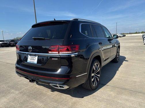 2022 Volkswagen Atlas 3.6L SEL Premium