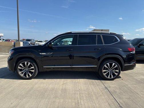 2022 Volkswagen Atlas 3.6L SEL Premium