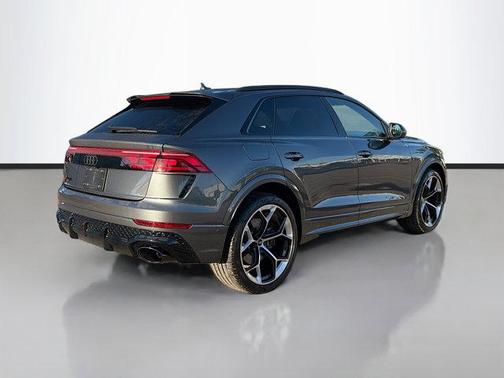 2026 Audi RS Q8 4.0T