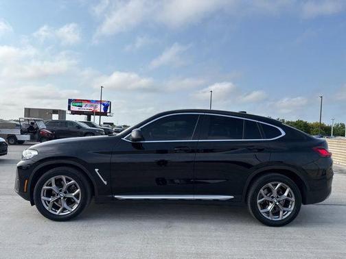 Jet Black 2022 BMW X4 xDrive30i