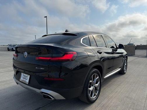 Jet Black 2022 BMW X4 xDrive30i
