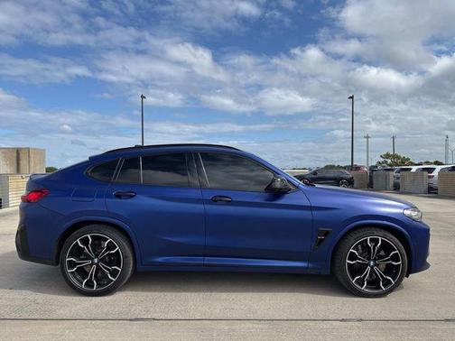 2022 BMW X4 M AWD