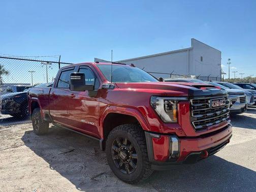 2024 GMC Sierra 2500 AT4