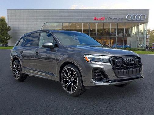 2025 Audi Q7 55 Prestige