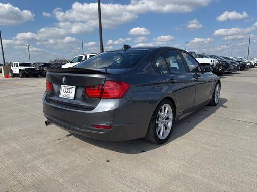 2013 BMW 320 i