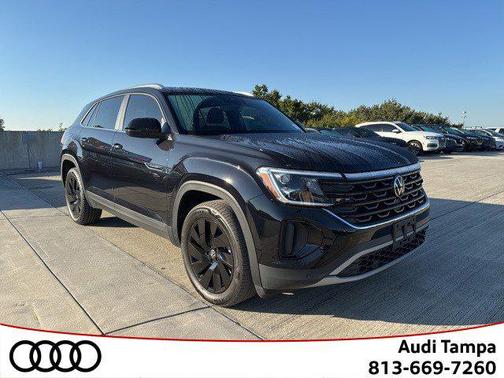 2024 Volkswagen Atlas Cross Sport 2.0T SE w/Technology 4MOTION