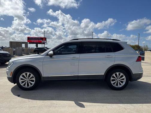 2018 Volkswagen Tiguan 2.0T SEL