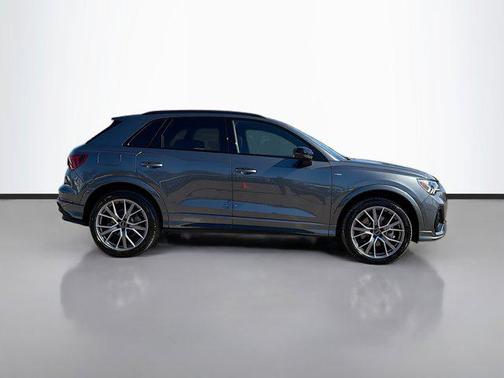 2025 Audi Q3 45 S line Premium Plus