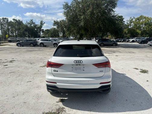 2023 Audi Q3 45 S line Premium Plus