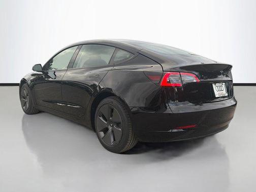 2022 Tesla Model 3 Standard Range