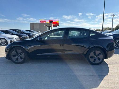 2022 Tesla Model 3 Standard Range