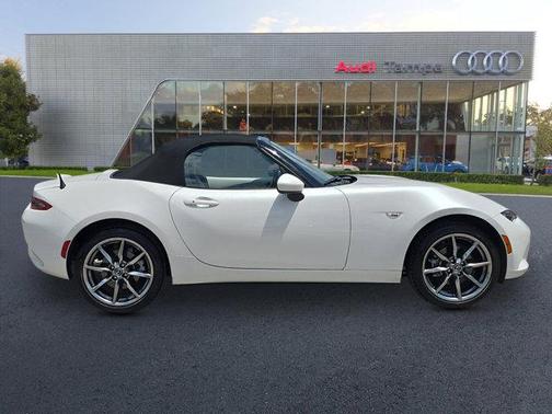 2023 Mazda MX-5 Miata Grand Touring
