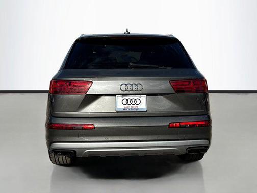 2019 Audi Q7 45 Premium Plus