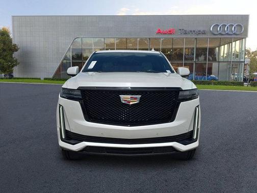 2022 Cadillac Escalade Sport