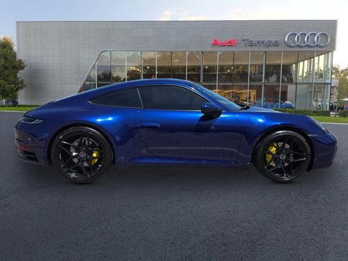 2023 Porsche 911 Carrera