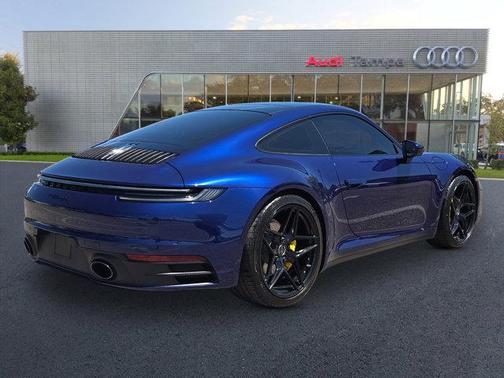 2023 Porsche 911 Carrera