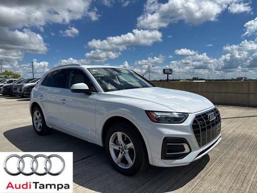 Glacier White 2021 Audi Q5 45 Premium
