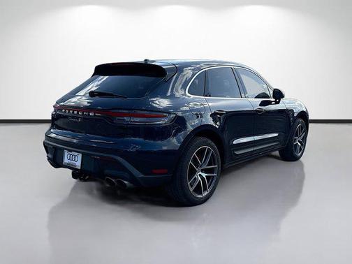 Blue 2022 Porsche Macan Macan S