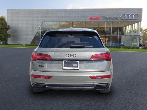 2025 Audi Q5 45 S line Premium Plus