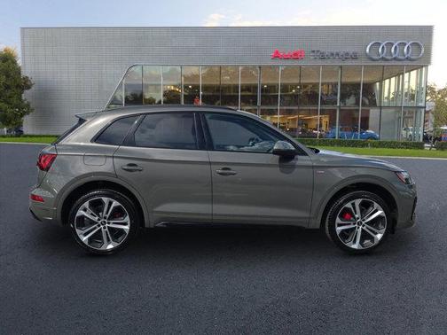 2025 Audi Q5 45 S line Premium Plus