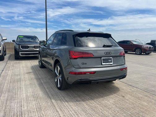 2025 Audi Q5 45 S line Premium Plus