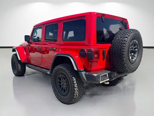 Firecracker Red Clearcoat 2023 Jeep Wrangler Rubicon 392