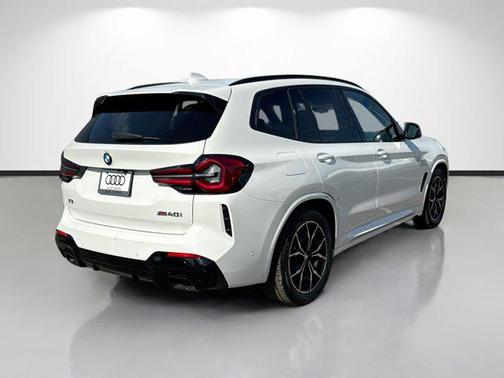 2024 BMW X3 M40i