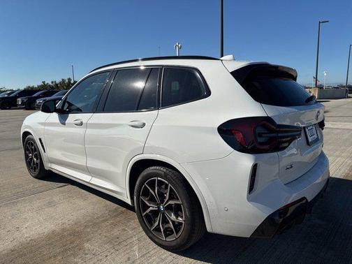 2024 BMW X3 M40i