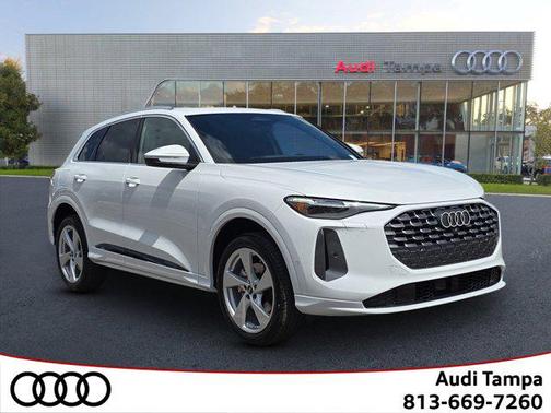 2025 Audi Q5 Premium Plus