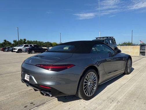Selenite Grey Metallic 2023 Mercedes-Benz AMG SL 43 Base