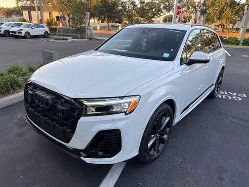 2026 Audi Q7 55 Premium Plus